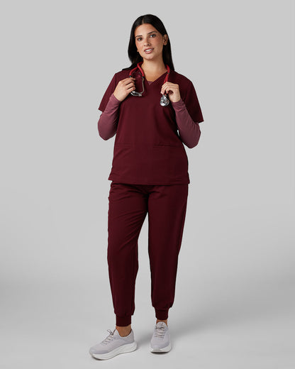 WOMEN'S 2-POCKET V-NECK SCRUB TOP