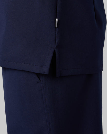 WOMEN'S 2-POCKET V-NECK SCRUB TOP