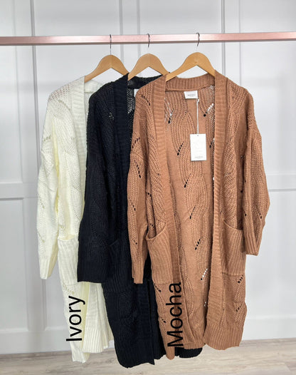 By The Seaside Women's Chunky Knit Cardigan
