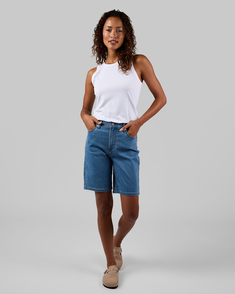 WOMEN'S STRETCH COMFORT JEAN BERMUDA SHORT