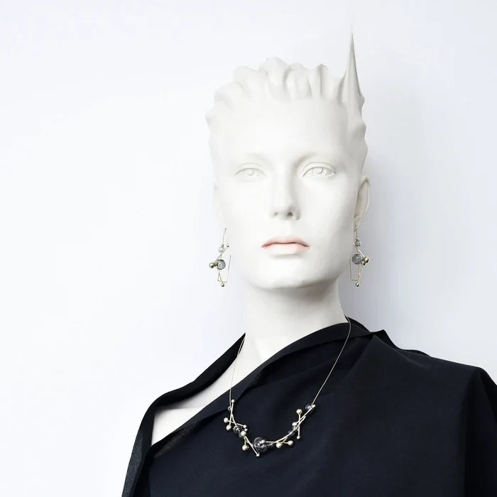 Veve Necklace